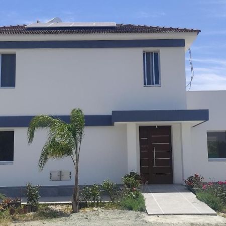 Kiti Village Villa, Cyprus, Salt-Water Pool, 6 Bedrooms, Larnaca ภายนอก รูปภาพ
