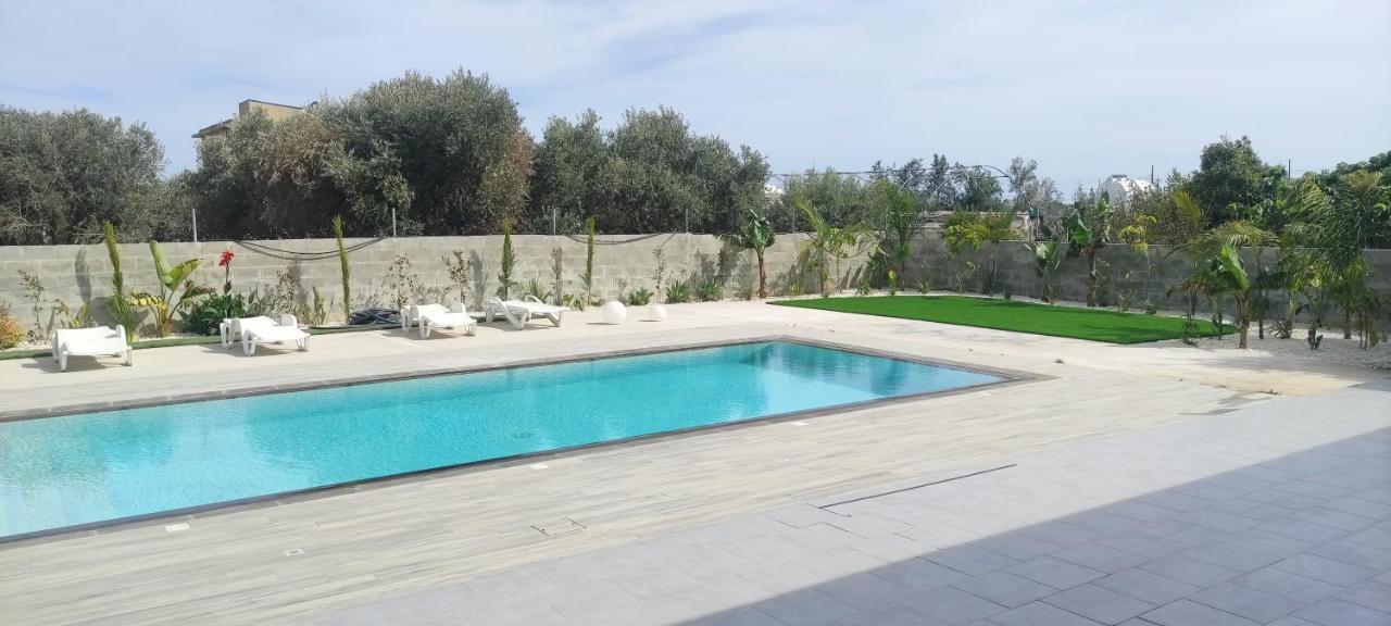 Kiti Village Villa, Cyprus, Salt-Water Pool, 6 Bedrooms, Larnaca ภายนอก รูปภาพ