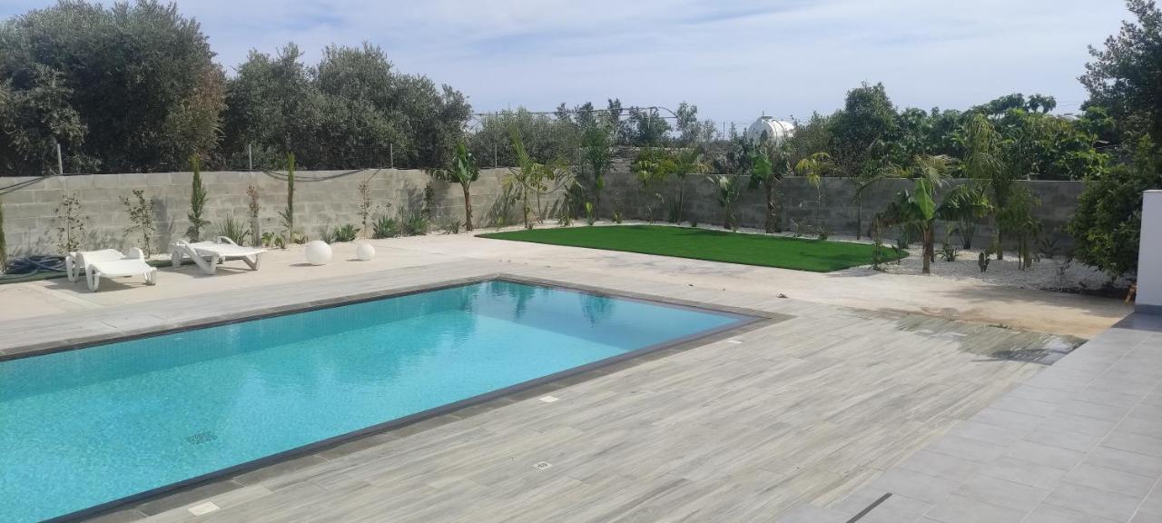 Kiti Village Villa, Cyprus, Salt-Water Pool, 6 Bedrooms, Larnaca ภายนอก รูปภาพ