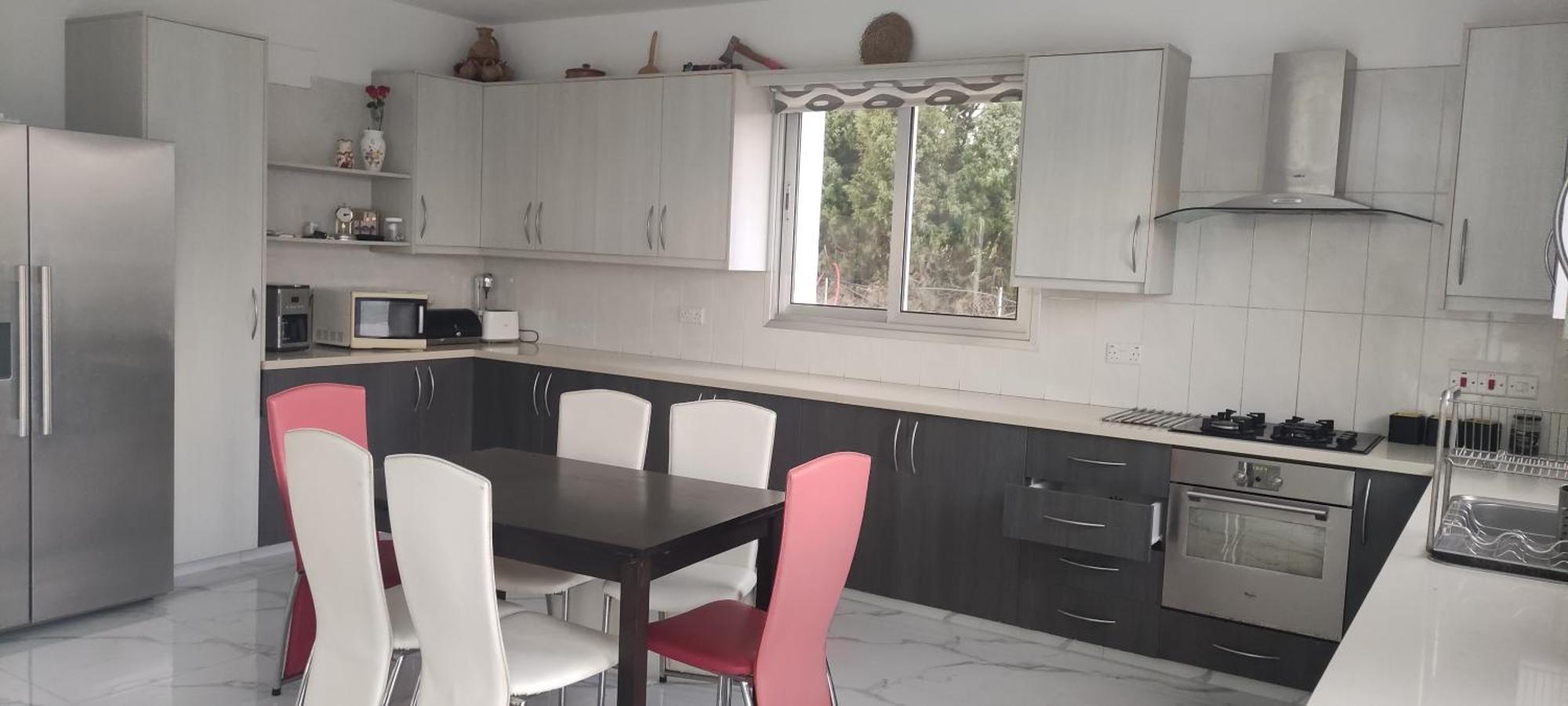 Kiti Village Villa, Cyprus, Salt-Water Pool, 6 Bedrooms, Larnaca ภายนอก รูปภาพ